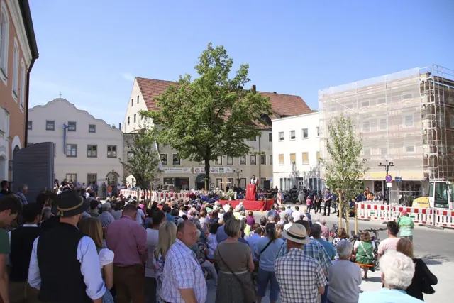 Archivfoto 5: 1. Volksfestsonntag 2023