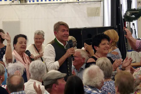 Foto 14: Der weißblaue Stammtisch 2023